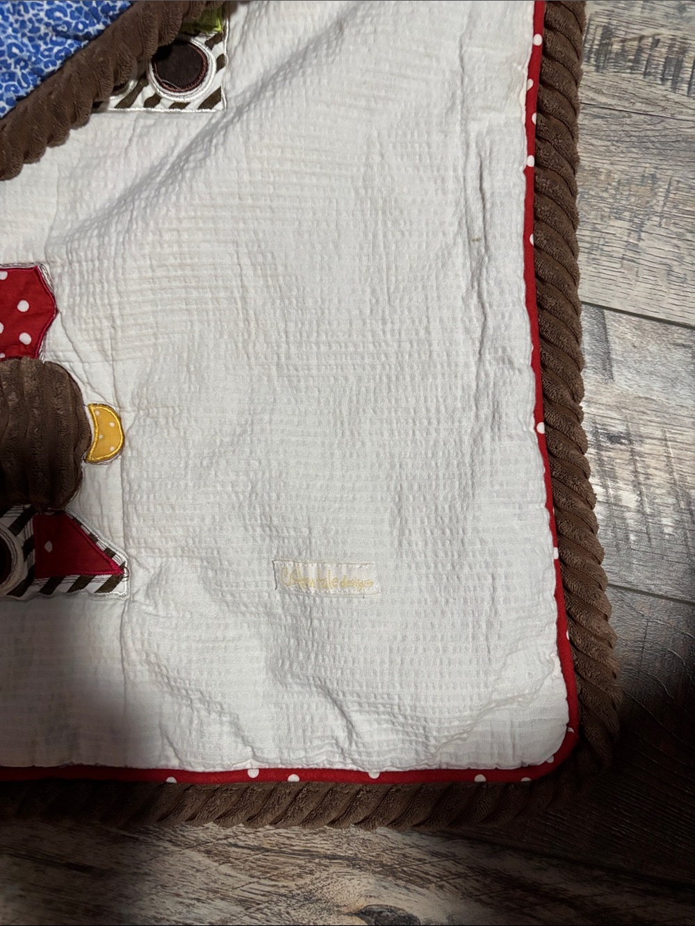 Neutral Cotton Baby Quilt in White and Brown with Red Accent #007